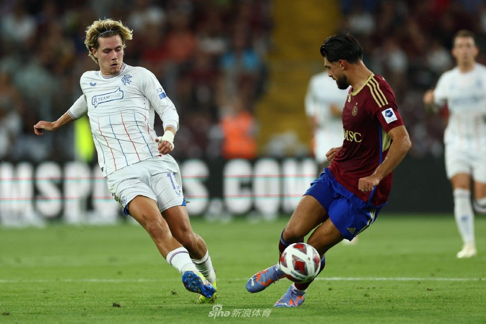 兰德尔：沃尔拥有极其辉煌职业生涯 当年我因他才想去肯塔基大学